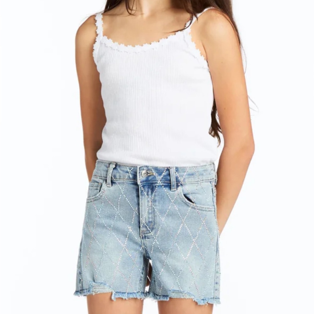 Tractr Diamond Pattern Bling Short-16